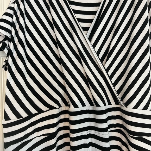 Torrid Black and White Maxi Dress - Picture 4 of 7